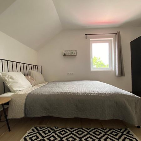 Bike & Fun Apartments - バラトンアカラッチャ 部屋 写真